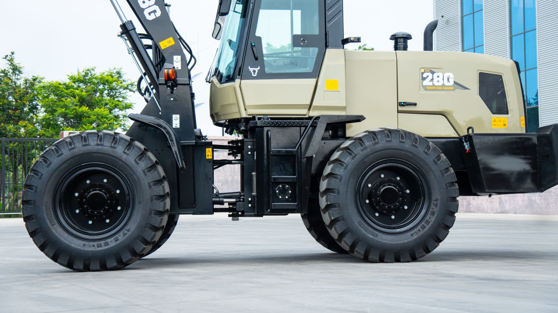 HZM 28G Front End Loader