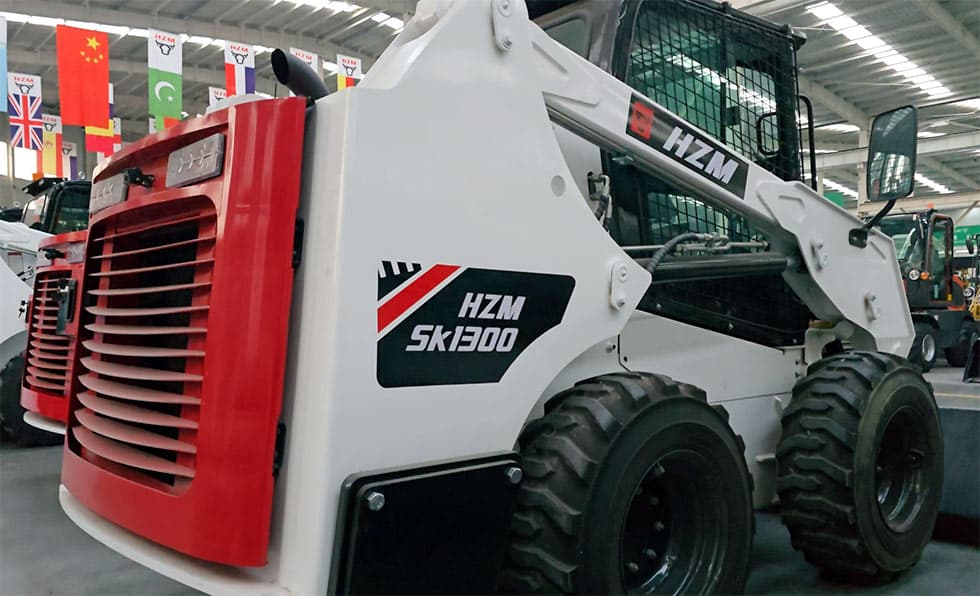 HZM SK1300 Skid Steer