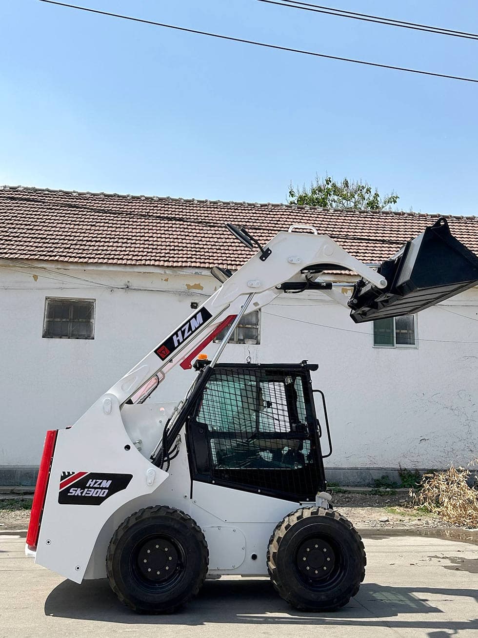 HZM SK1300 Skid Steer