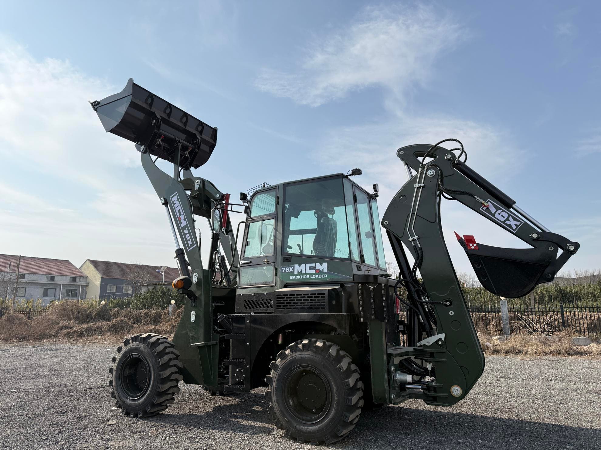 MCM 76X TLB - MCM 76X backhoe loader
