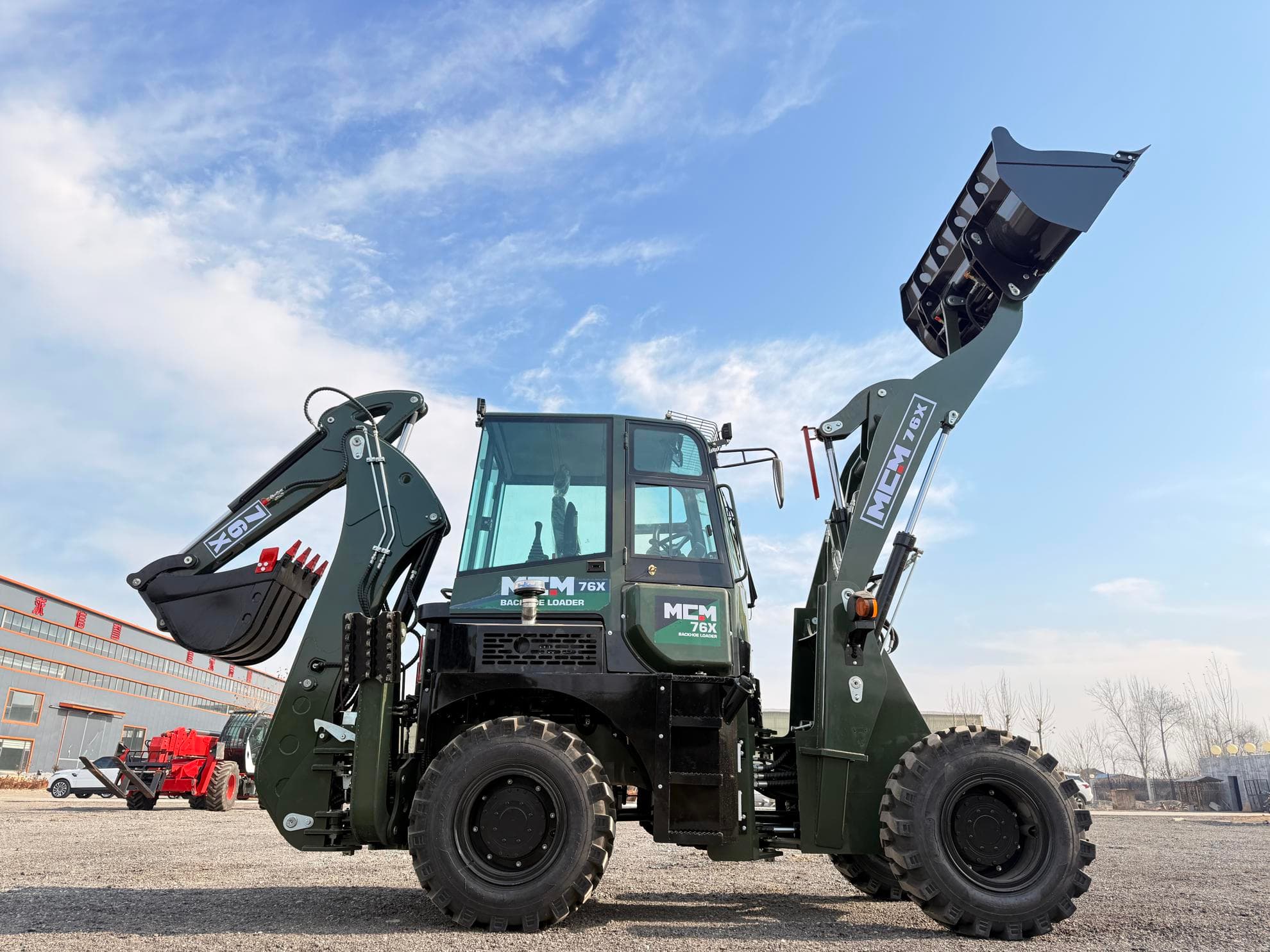 MCM 76X TLB - MCM 76X backhoe loader