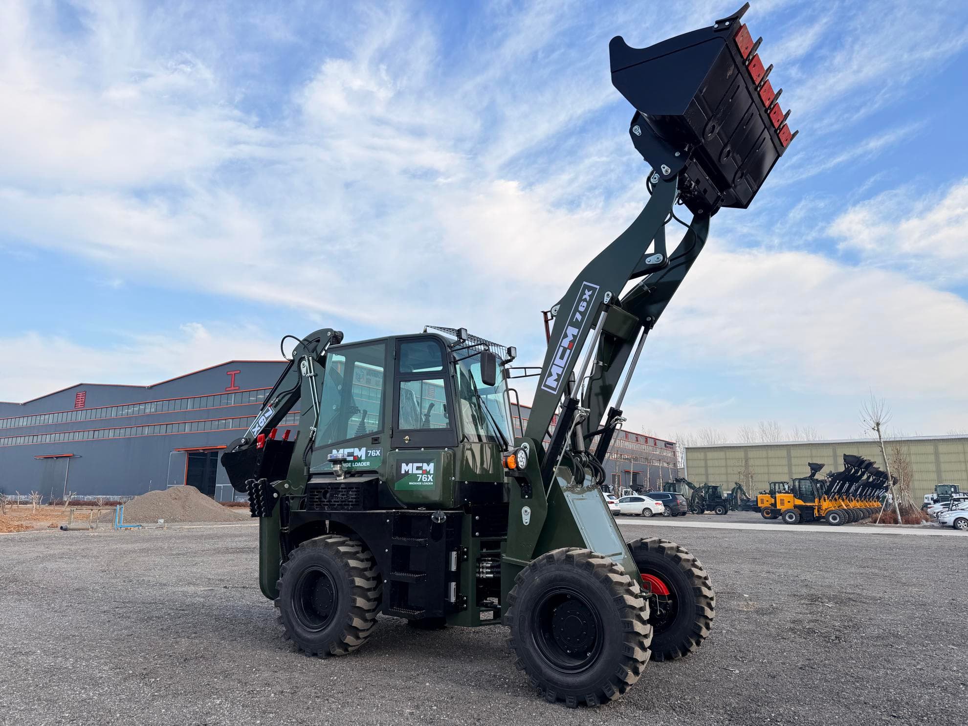 MCM 76X TLB - MCM 76X backhoe loader