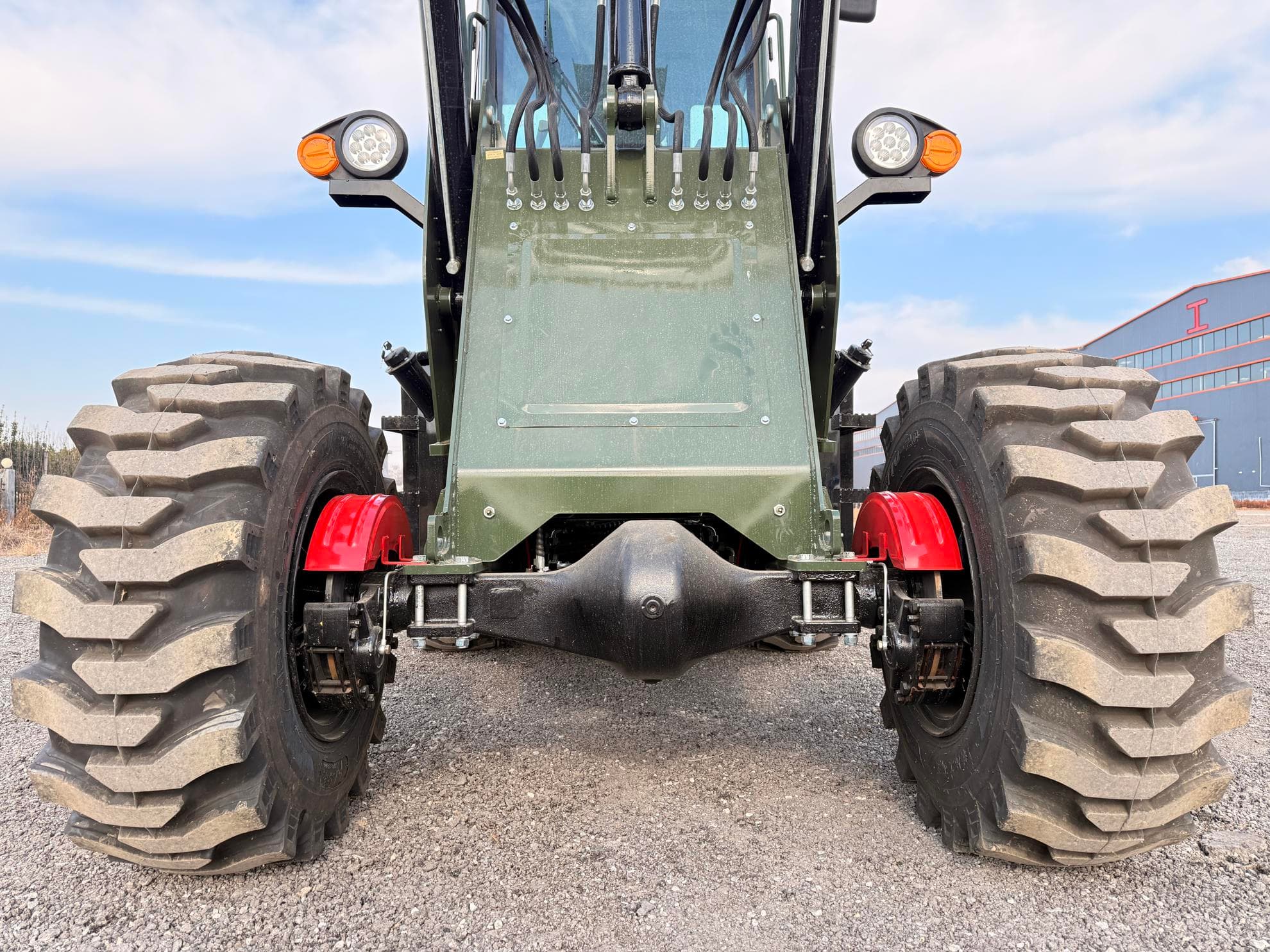 MCM 76X TLB - MCM 76X backhoe loader