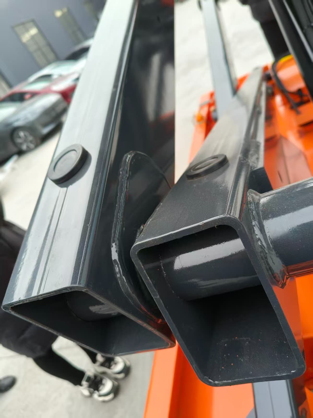 MCM SL12 Scissor Lift