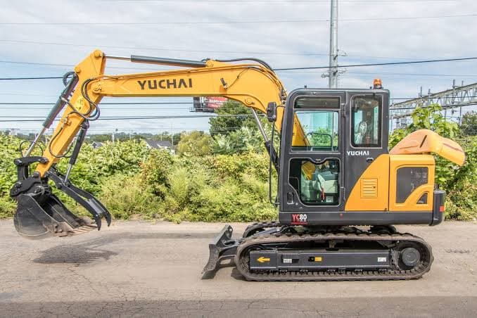 Yuchai YC80 excavator fitted with a grab and bucket