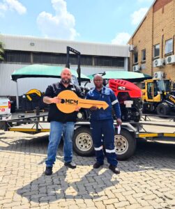 Customer photo 1 - MCM R1000 Ride-On Road Roller